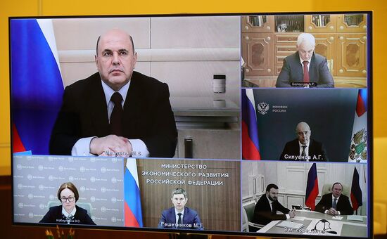 Russia Putin Economy