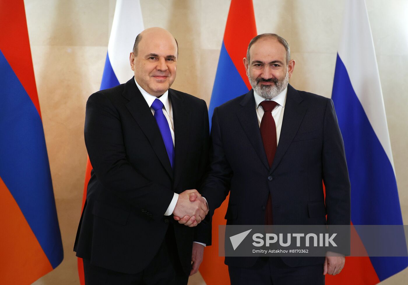Russia Mishustin Pashinyan