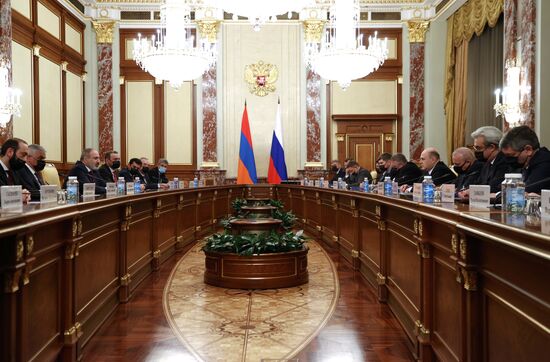 Russia Mishustin Pashinyan