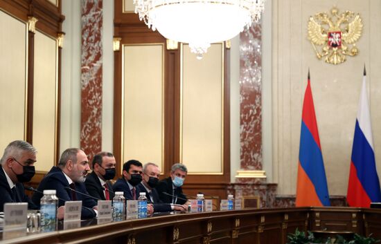 Russia Mishustin Pashinyan