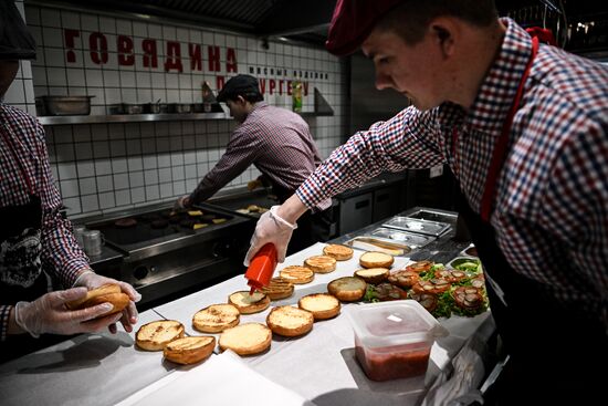 Russia Economy Restaurant Business