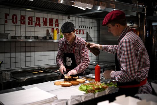 Russia Economy Restaurant Business