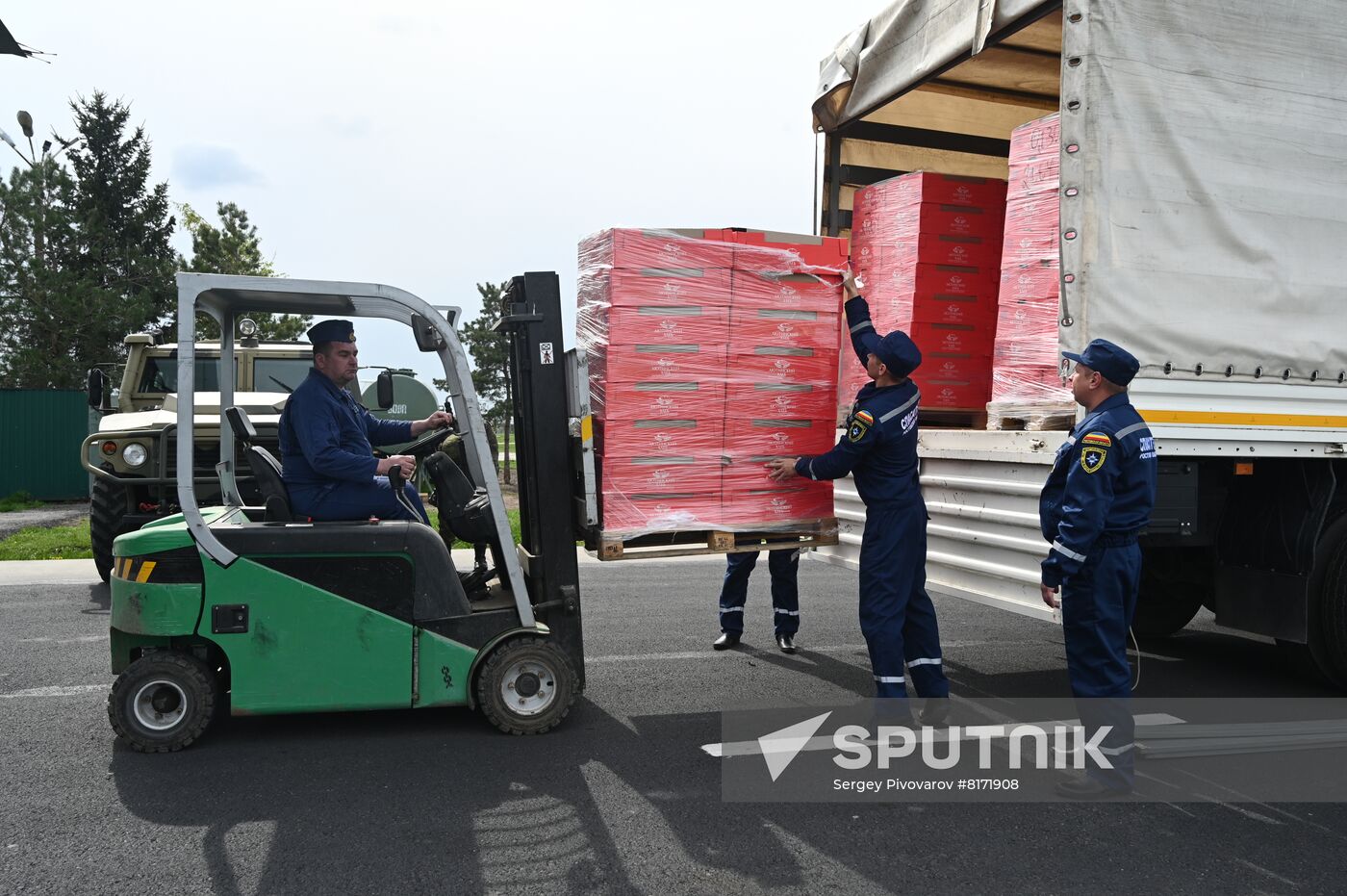 Russia Ukraine Orthodox Easter Preparations