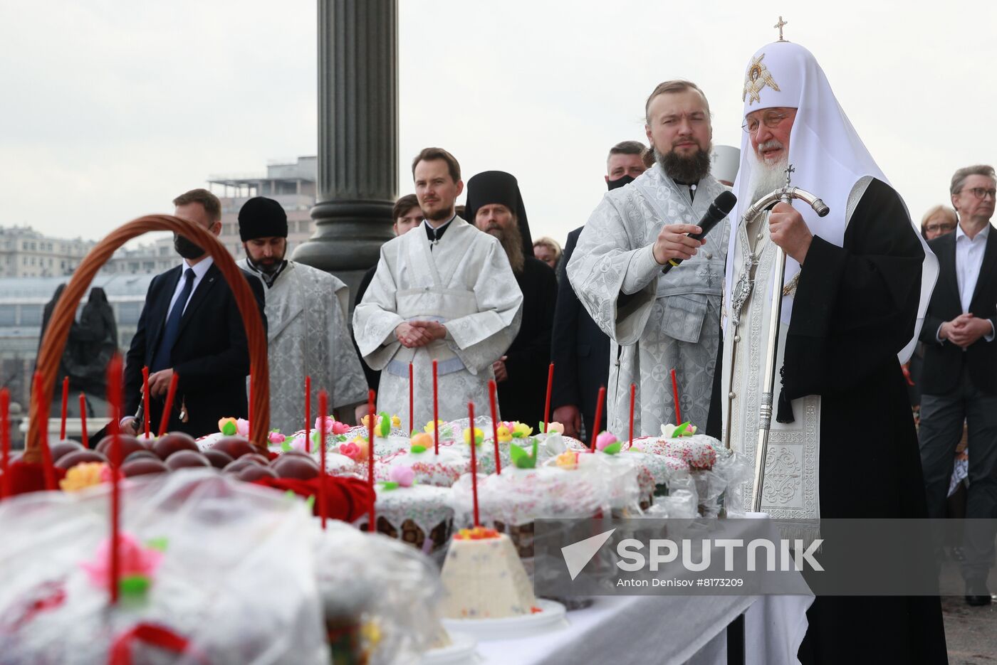 Russia Religion Patriarch Easter Cakes Blessing