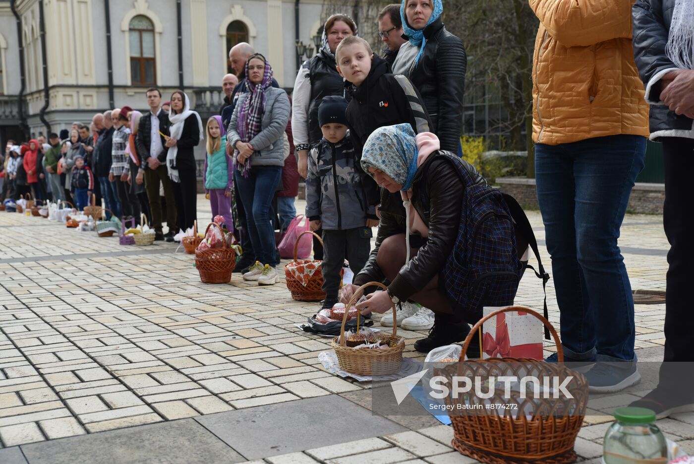 DPR LPR Orthodox Easter