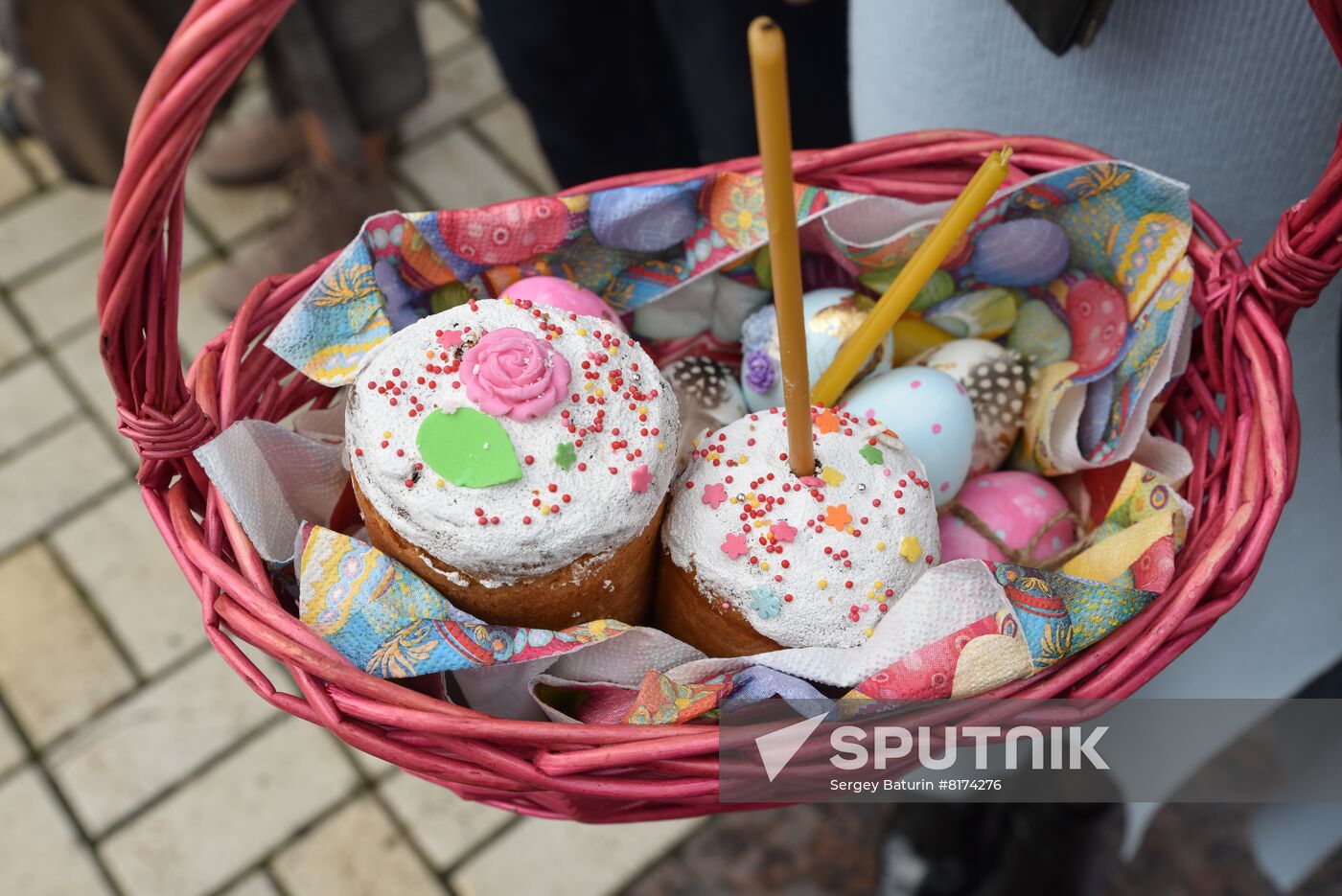 DPR LPR Orthodox Easter