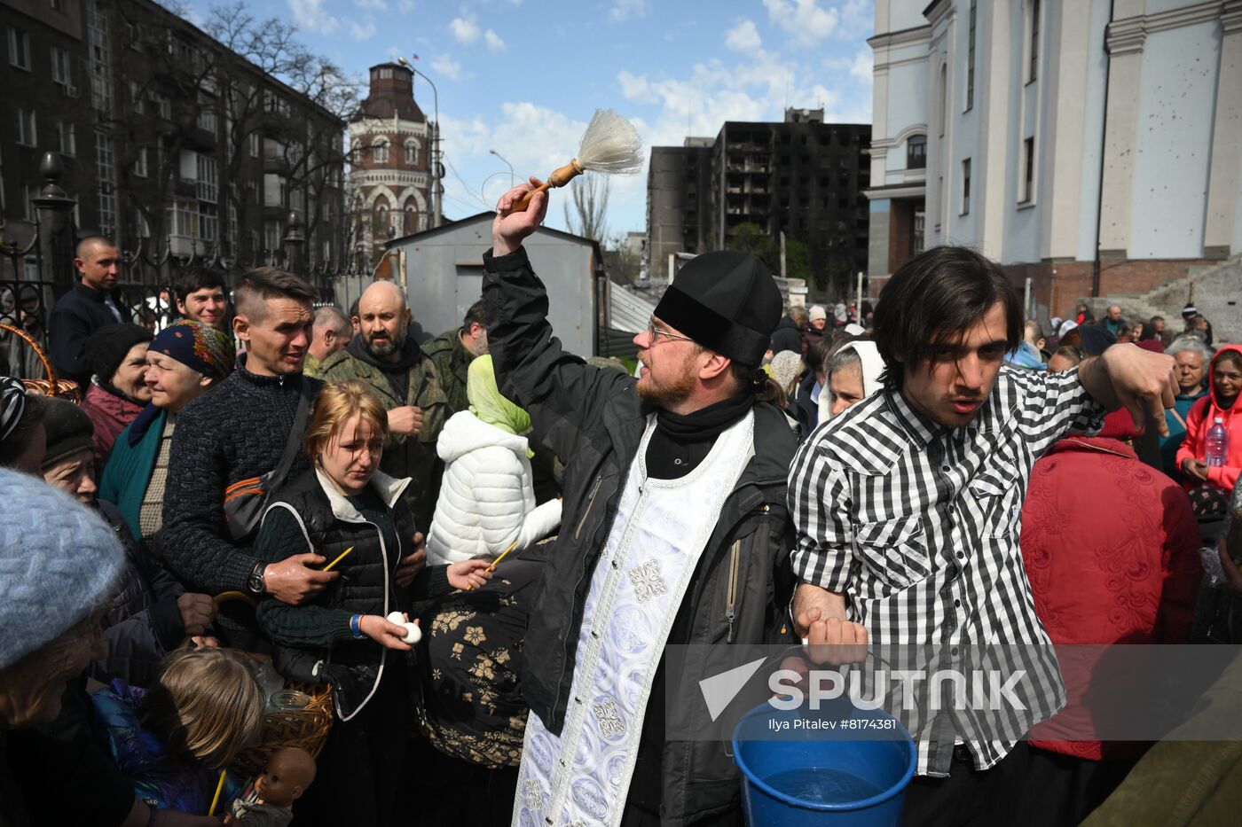 DPR LPR Orthodox Easter 