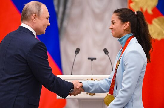 Russia Putin Olympic Medalists