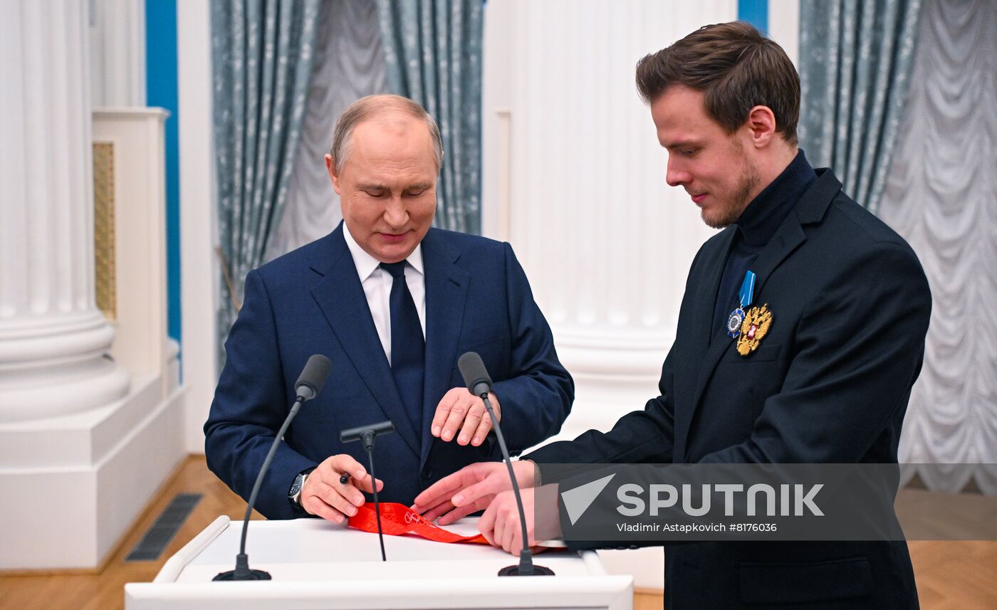 Russia Putin Olympic Medalists