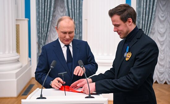 Russia Putin Olympic Medalists