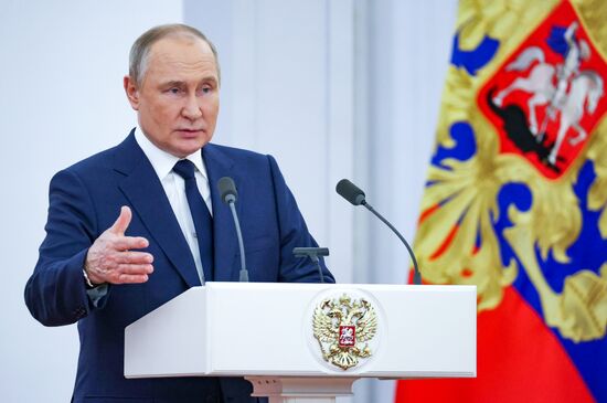 Russia Putin Olympic Paralympic Athletes