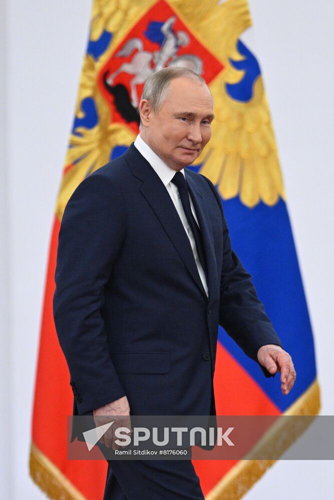 Russia Putin Olympic Paralympic Athletes