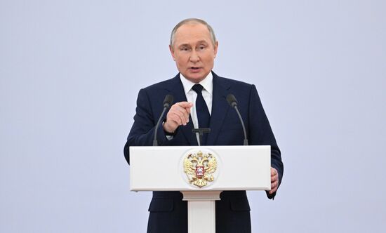 Russia Putin Olympic Paralympic Athletes