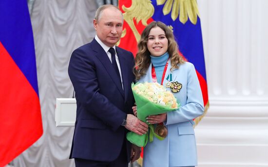 Russia Putin Olympic Medalists