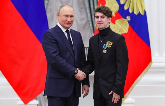 Russia Putin Olympic Medalists