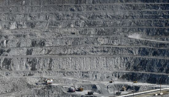 Russia Gold Mining Industry