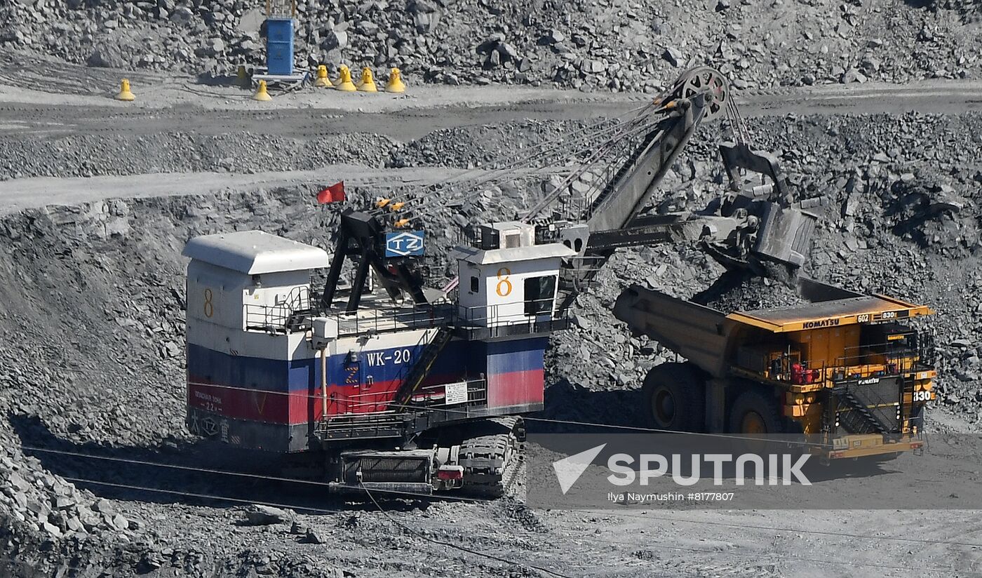 Russia Gold Mining Industry