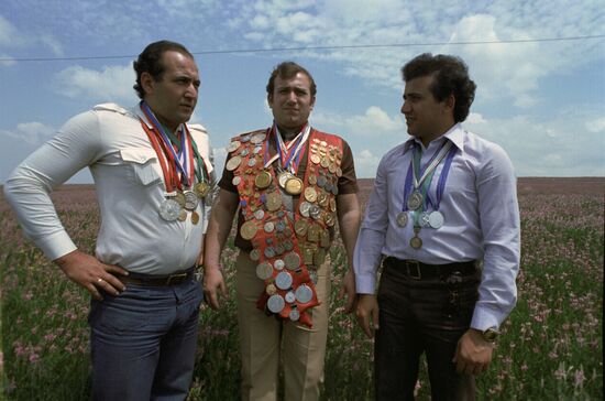 Soviet athlete Shavarsh Karapetyan