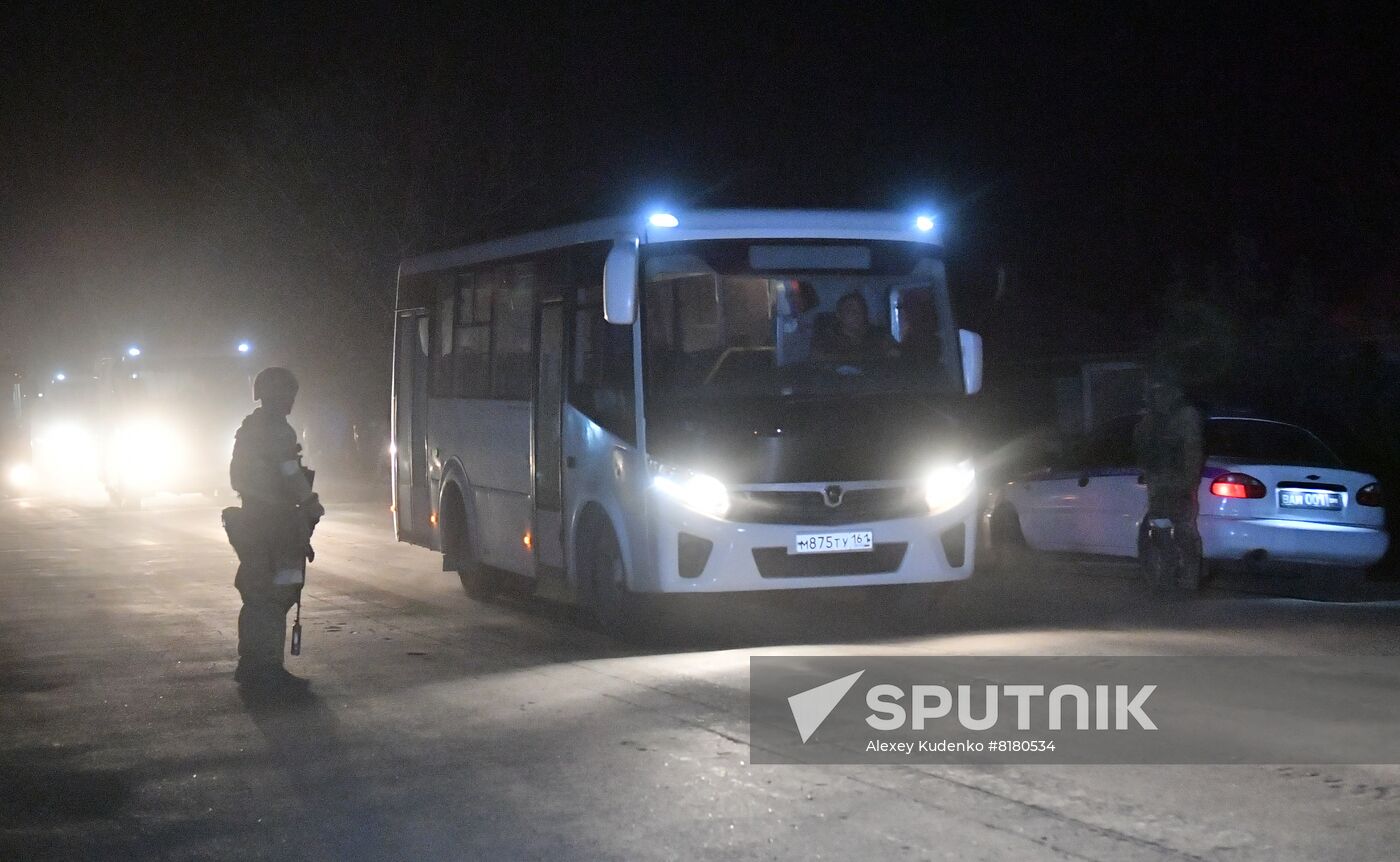 DPR LPR Russia Ukraine Military Operation Azovstal Evacuation