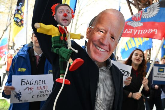 Russia May Day LDPR Rally