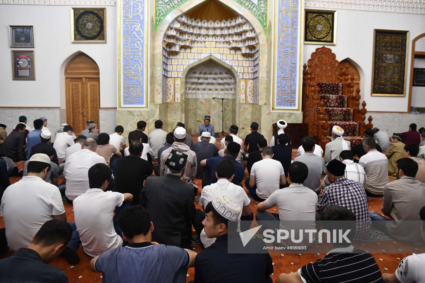 CIS Religion Eid al-Fitr