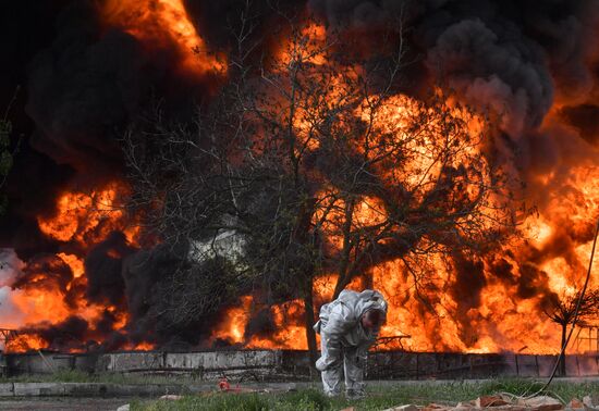 DPR Russia Ukraine Military Operation Oil Depot Fire