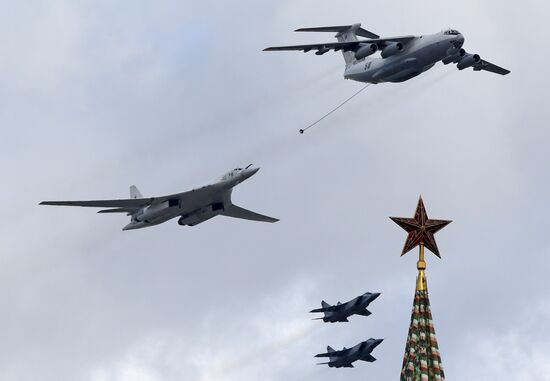 Russia WWII Victory Parade Aerial Rehearsal