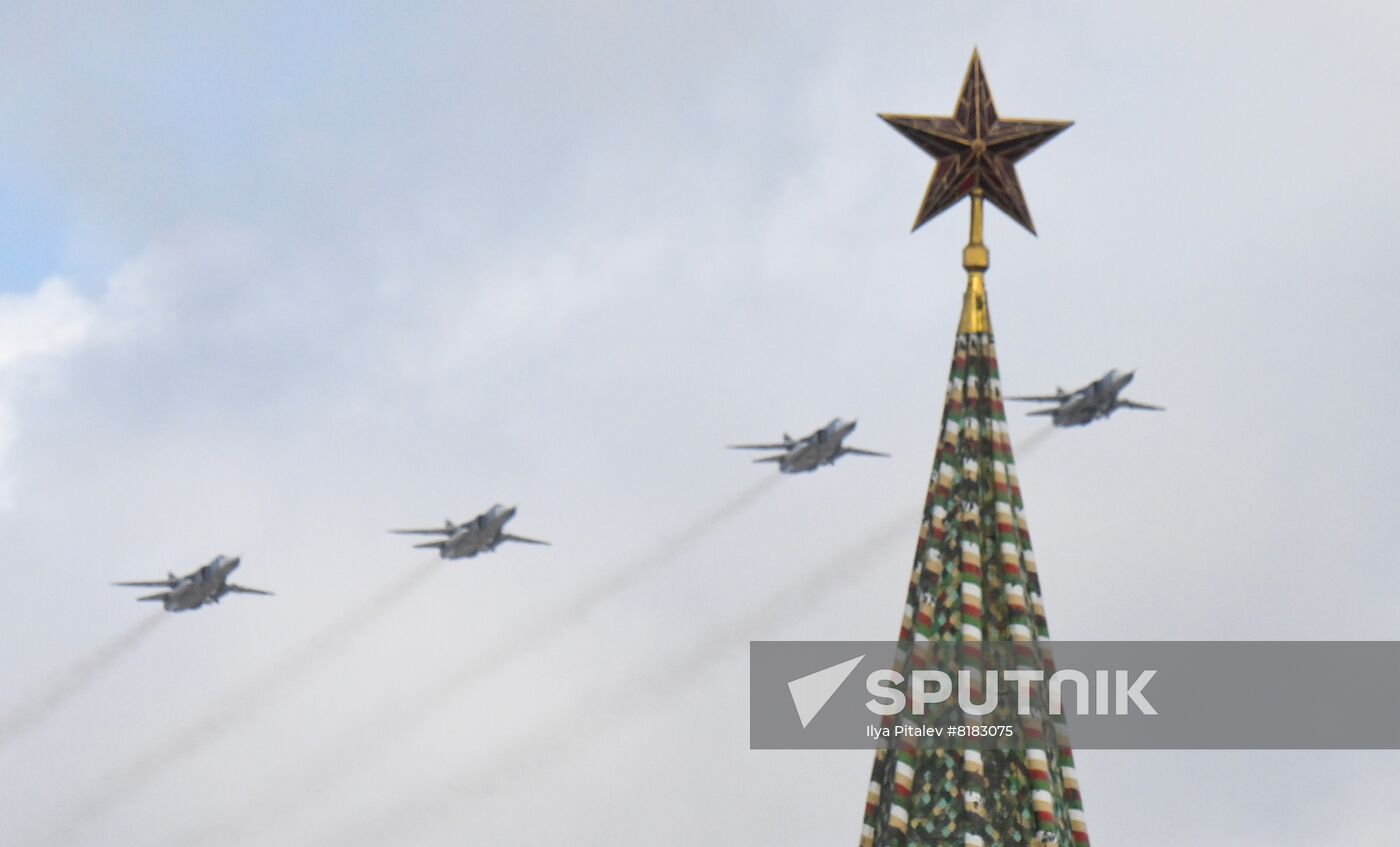 Russia WWII Victory Parade Aerial Rehearsal