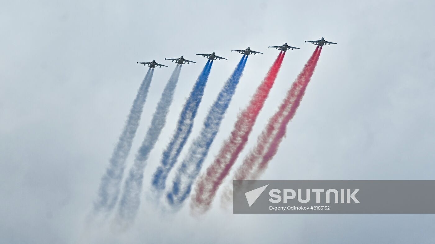 Russia WWII Victory Parade Aerial Rehearsal