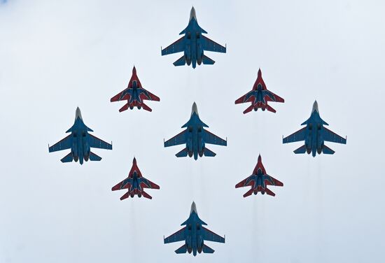 Russia WWII Victory Parade Aerial Rehearsal