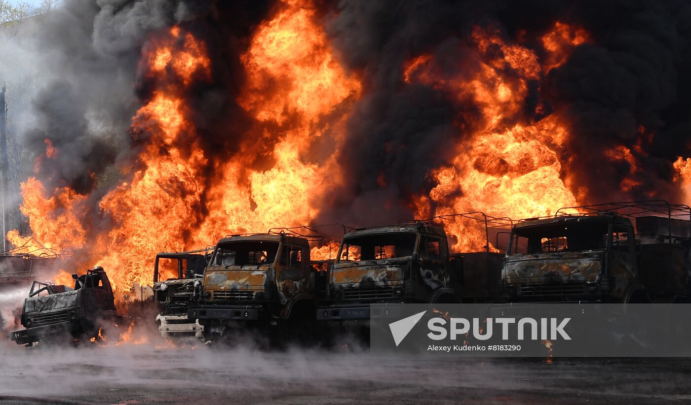 DPR Russia Ukraine Military Operation Oil Depot Fire
