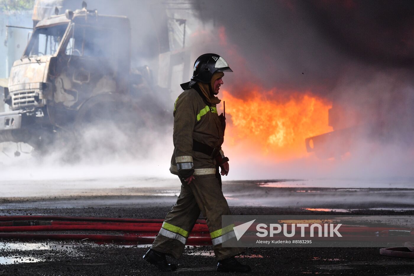 DPR Russia Ukraine Military Operation Oil Depot Fire
