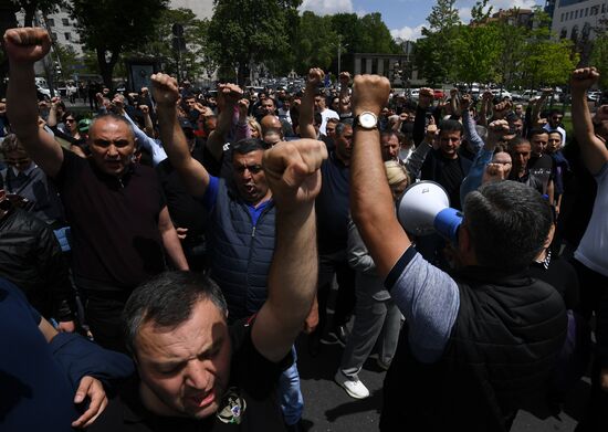 Armenia Opposition Protests