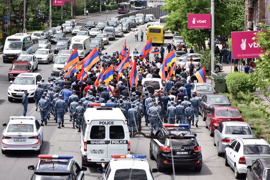 Armenia Opposition Protests