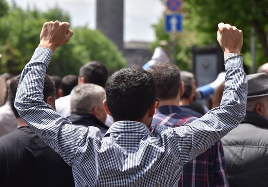 Armenia Opposition Protests