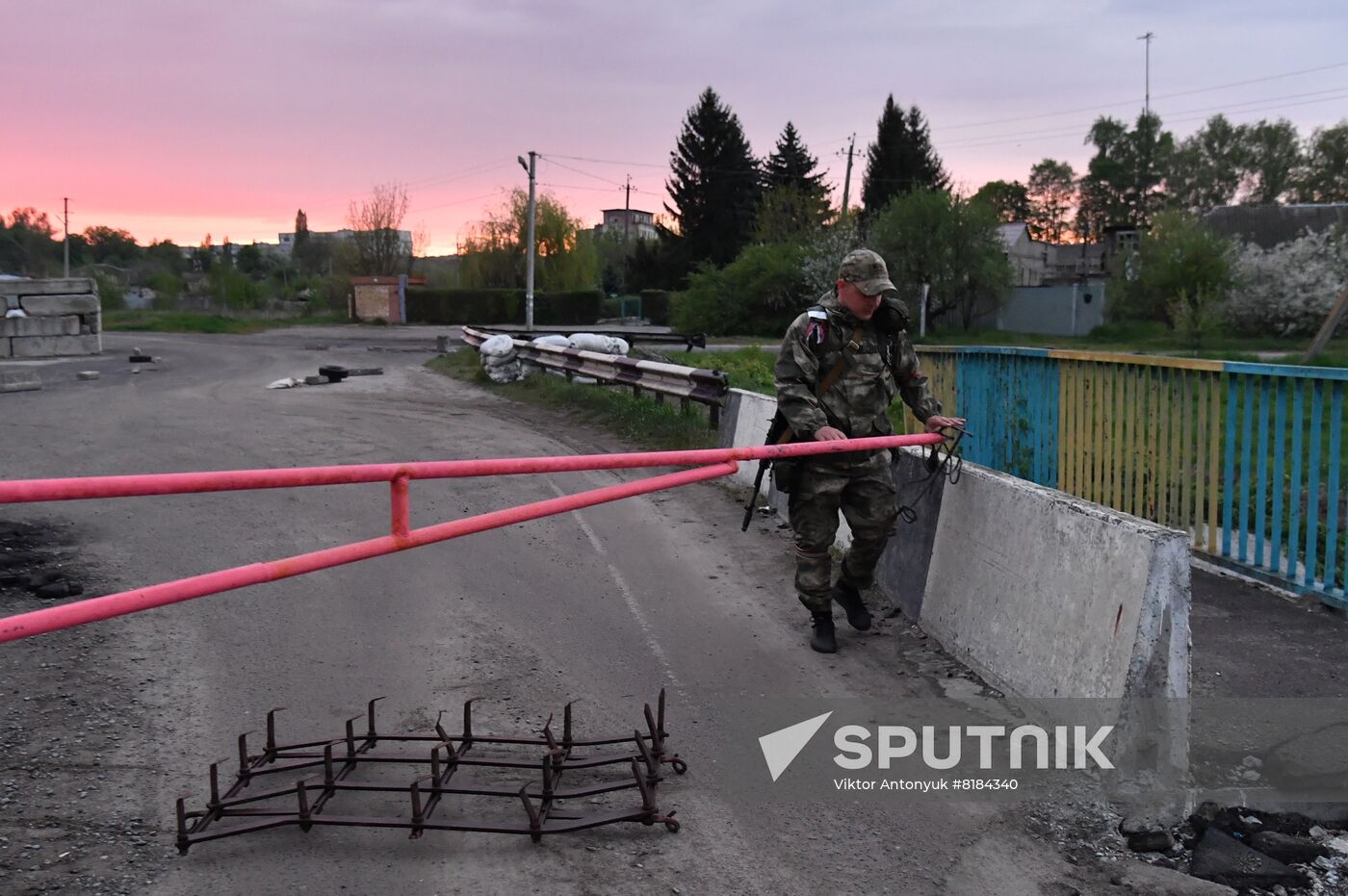 Ukraine Russia Military Operation Checkpoint