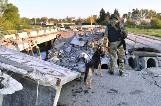 Ukraine Russia Military Operation Checkpoint