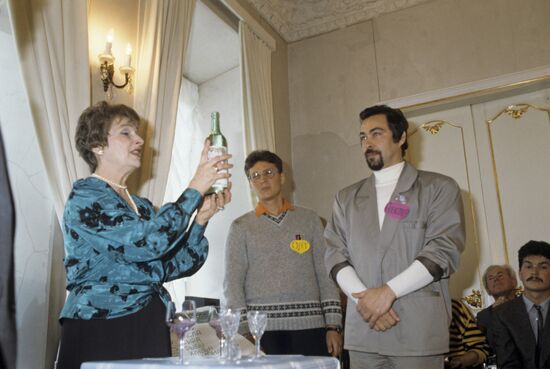 Etiquette School in Moscow