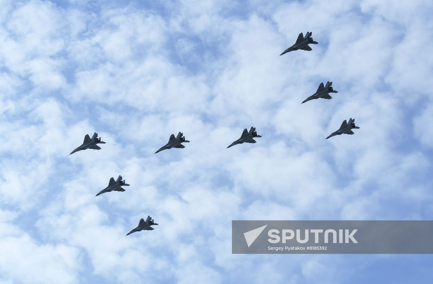 Mikoyan MiG-29SMT fighter jets form a letter "Z" during a dress rehearsal of a military parade marking the 77th anniversary of the victory over Nazi Germany in World War II, in Moscow, Russia. Location: Russia, Moscow. Author: Sergey Pyatakov/Sputnik. Russia WWII Victory Parade Rehearsal