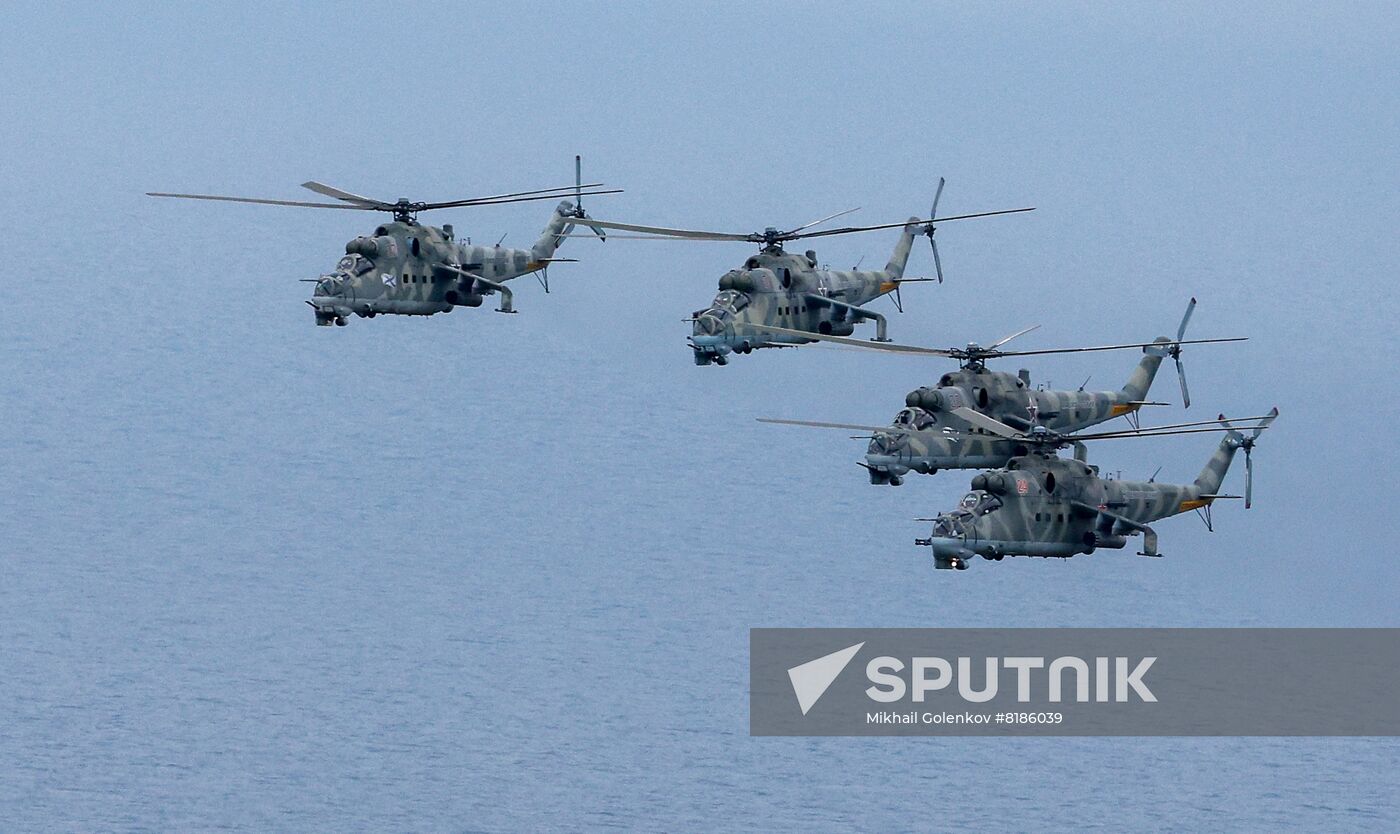 Russia Regions WWII Victory Parade Aerial Rehearsal