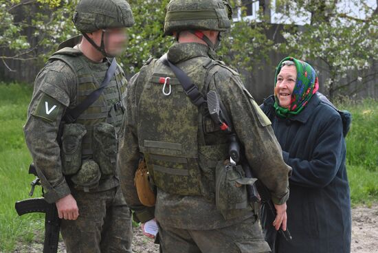 Ukraine Russia Military Operation Civilian Interactions