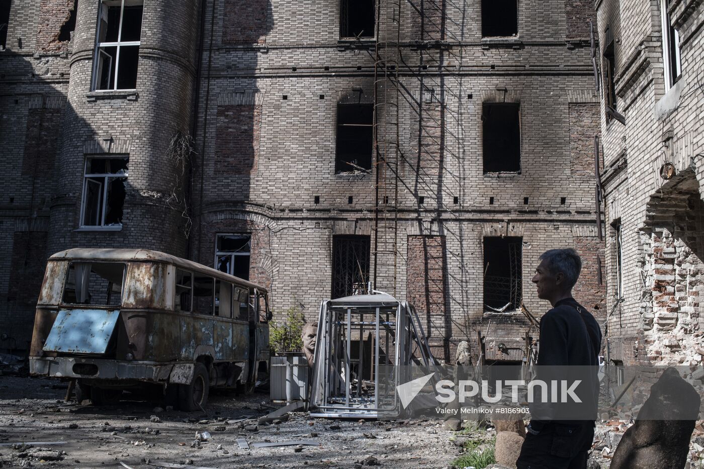 DPR Russia Ukraine Military Operation Mariupol Museum