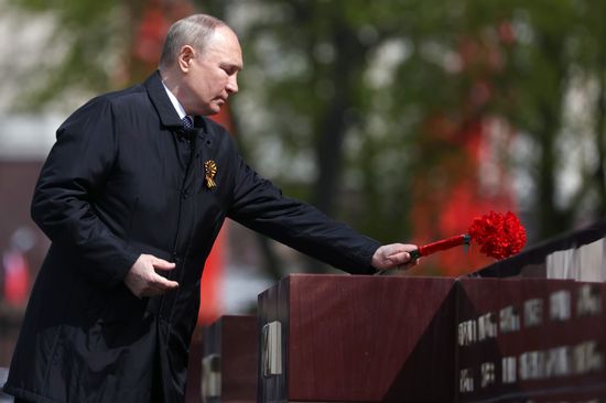Russia Putin Victory Day Parade Wreath Laying