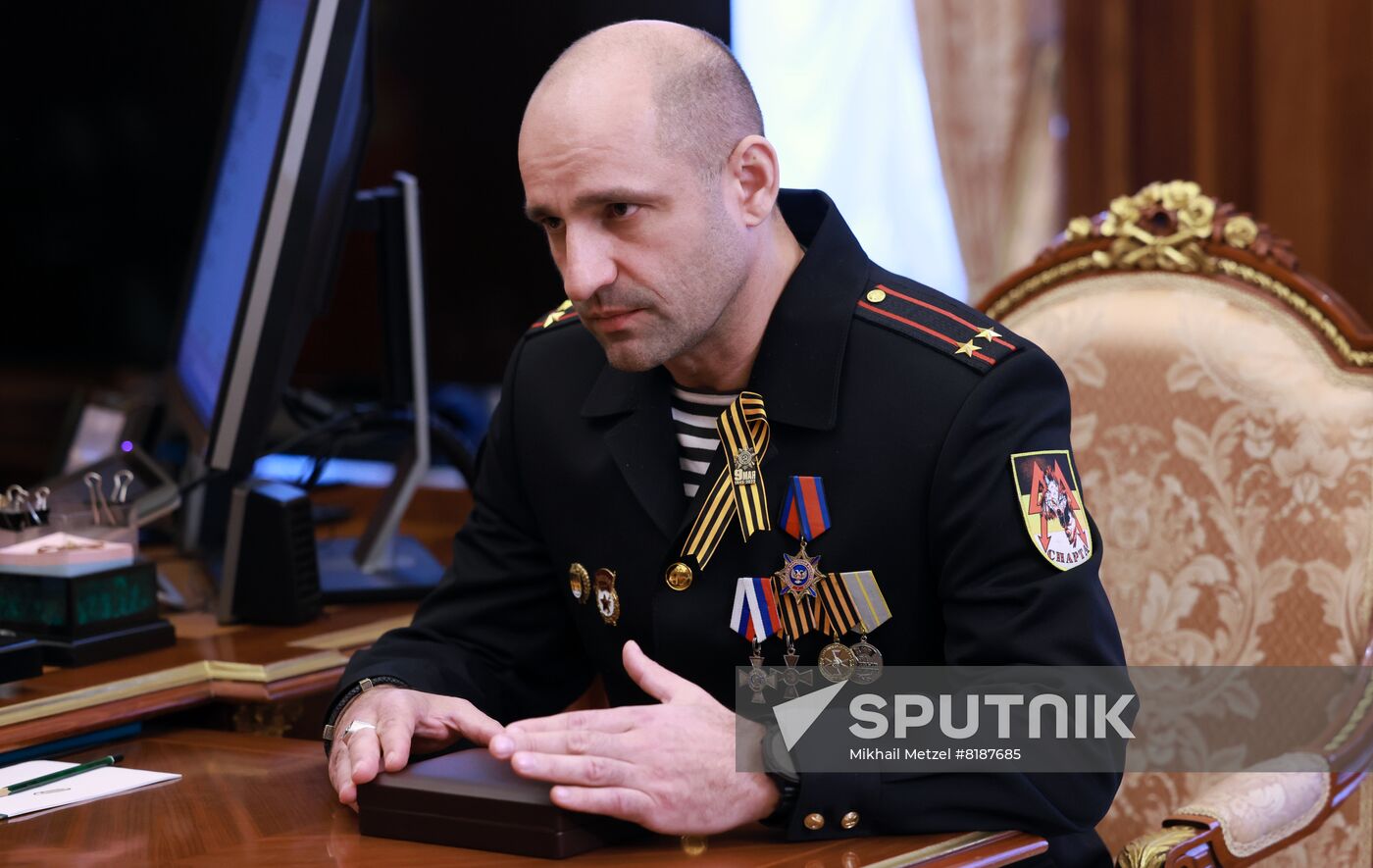 Russia Putin Hero Father