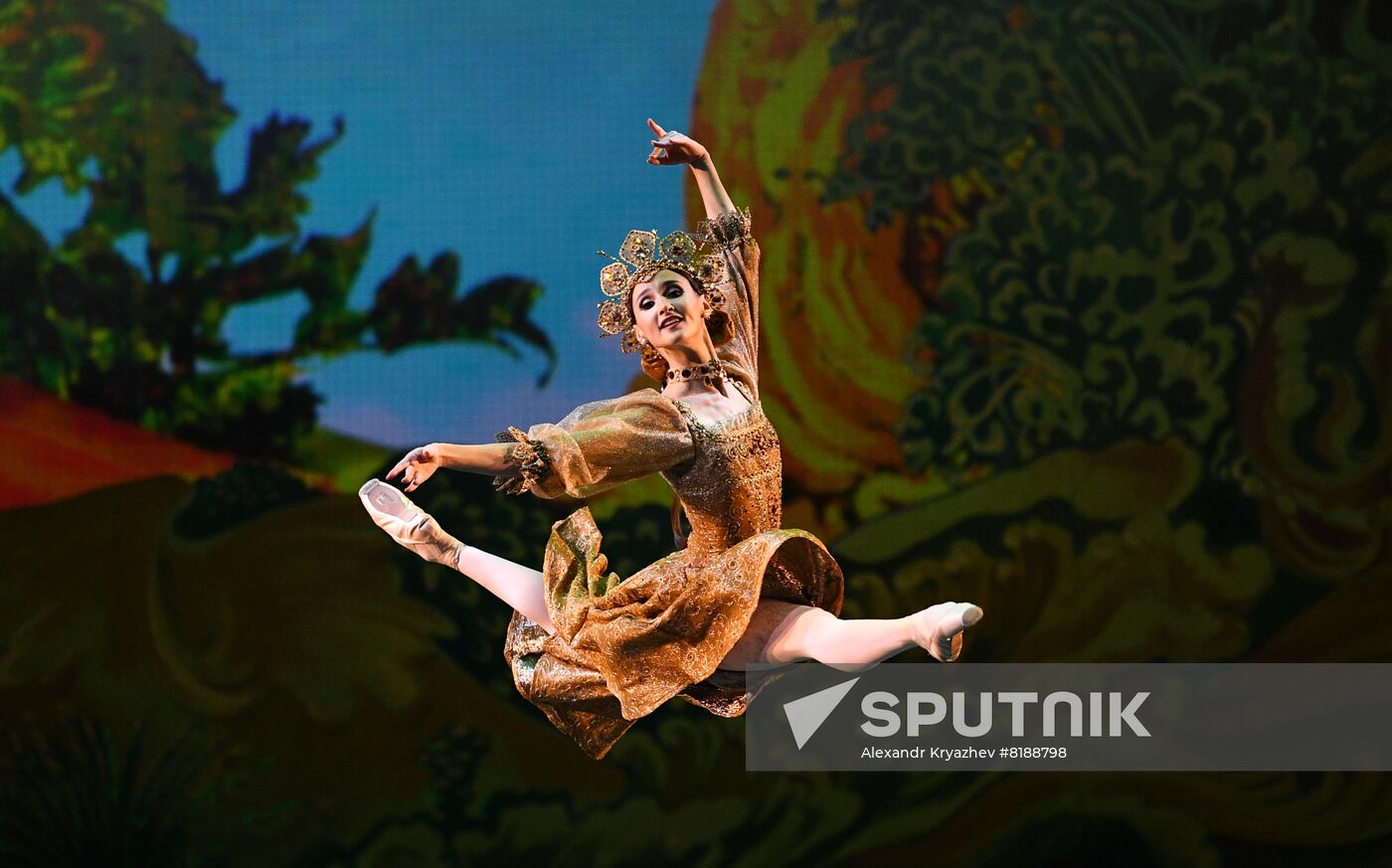 Russia Ballet Humpbacked Horse