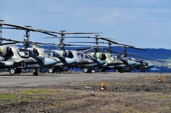 Ukraine Russia Military Operation Helicopter Airfield
