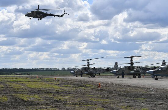 Ukraine Russia Military Operation Helicopter Airfield