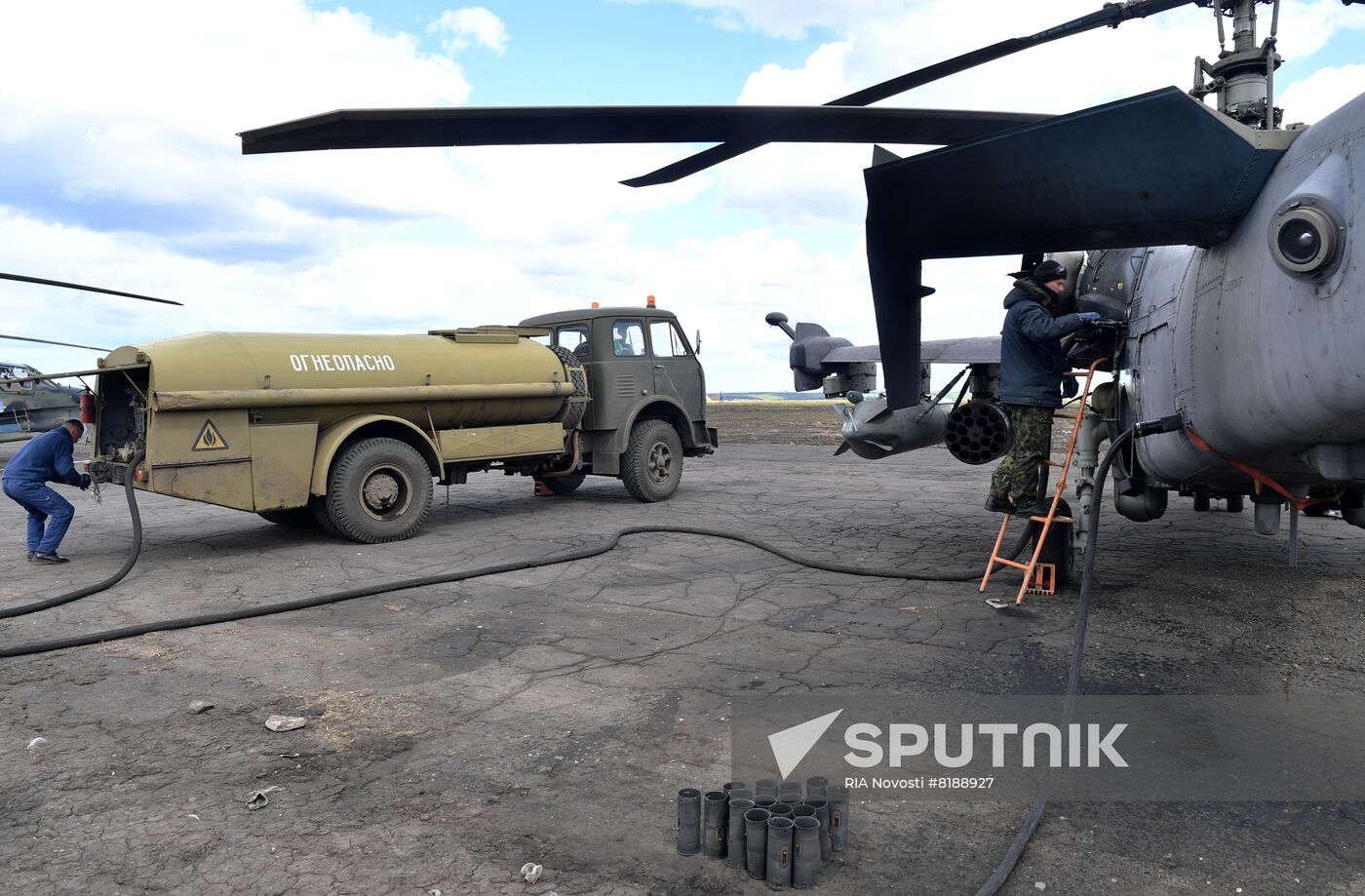 Ukraine Russia Military Operation Helicopter Airfield