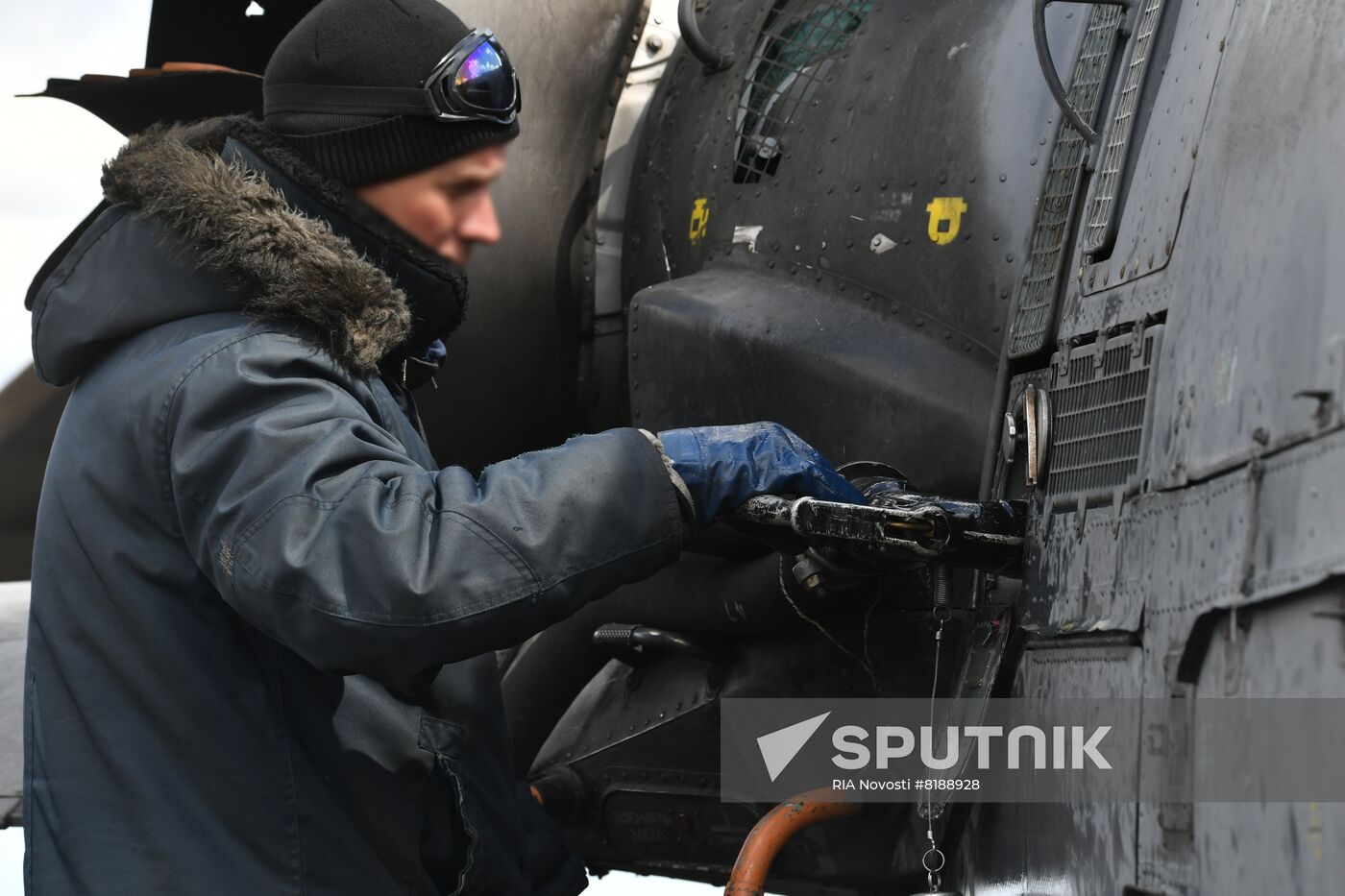 Ukraine Russia Military Operation Helicopter Airfield