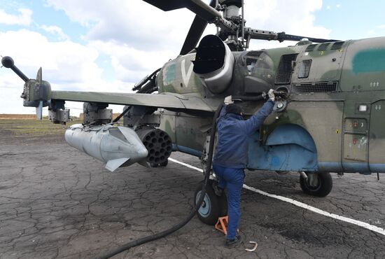 Ukraine Russia Military Operation Helicopter Airfield